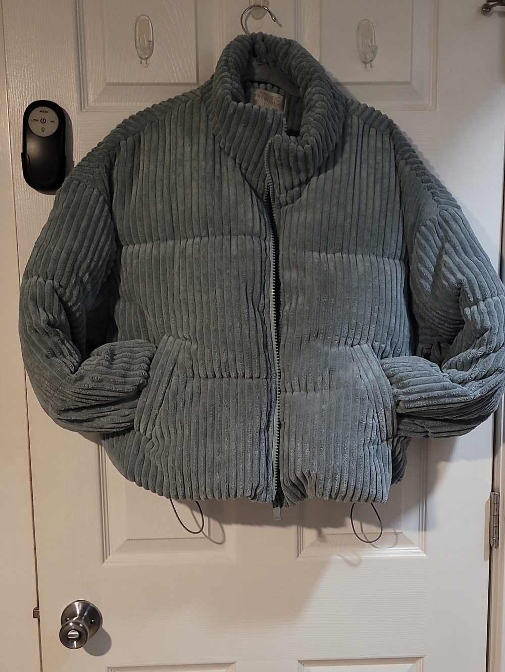 Pull&Bear Sage Green Corduroy Quilted Puffer Jacket